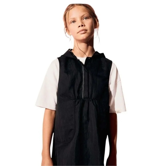 ZARA Kids | Black | TECHNICAL HOODED DRESS - Picture 4 of 7